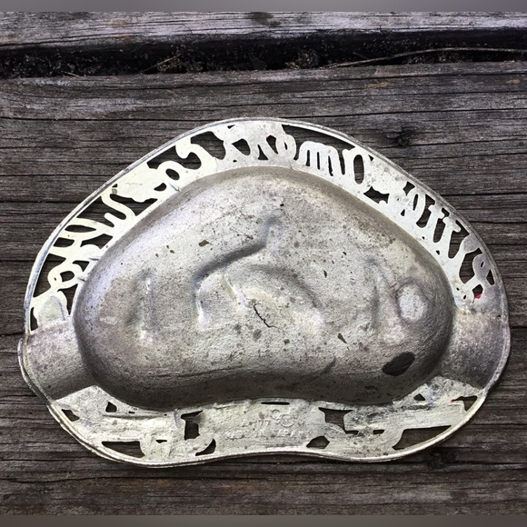 Vintage Little America Wyoming State metal souvenir plate ash tray nostalgia - Picture 2 of 2